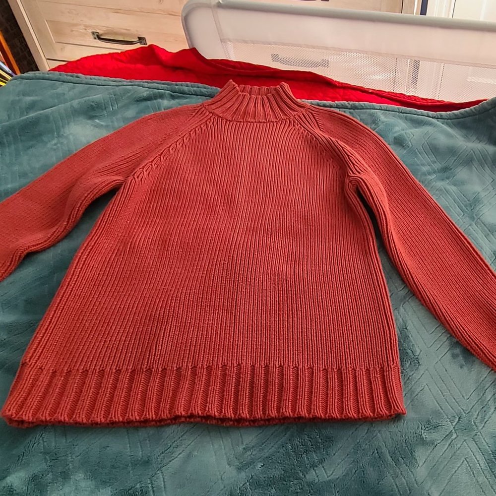 NWOT Orvis Sweater